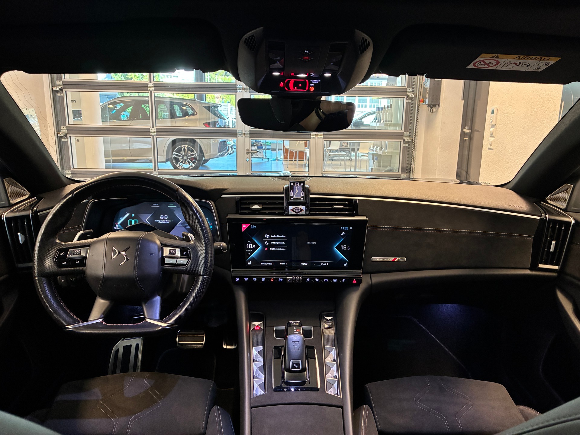 DS AUTOMOBILES DS9 1.6 E-Tense Performance Line+-image-11