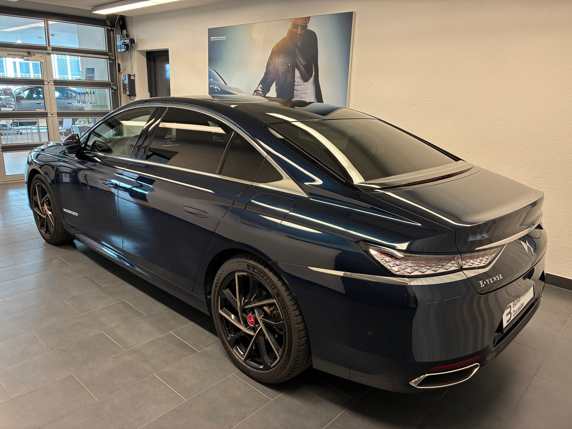 DS AUTOMOBILES DS9 1.6 E-Tense Performance Line+-showroom-element-3