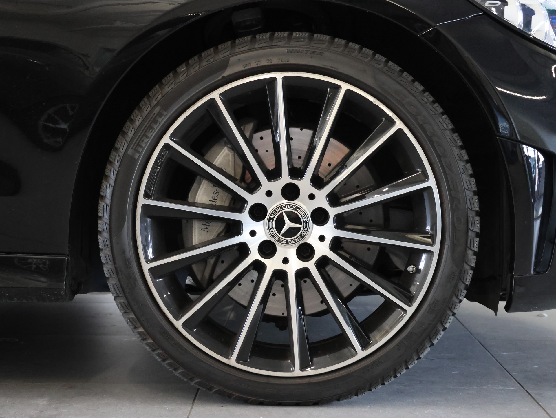 MERCEDES-BENZ C 300 Coupé 4Matic AMG Line 9G-tronic *1.HAND*-image-10