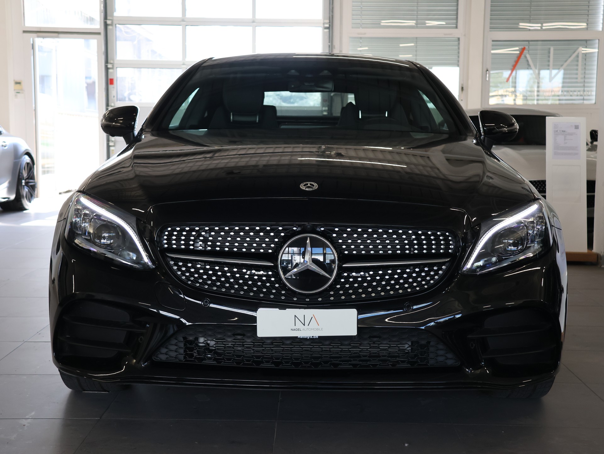 MERCEDES-BENZ C 300 Coupé 4Matic AMG Line 9G-tronic *1.HAND*-image-2