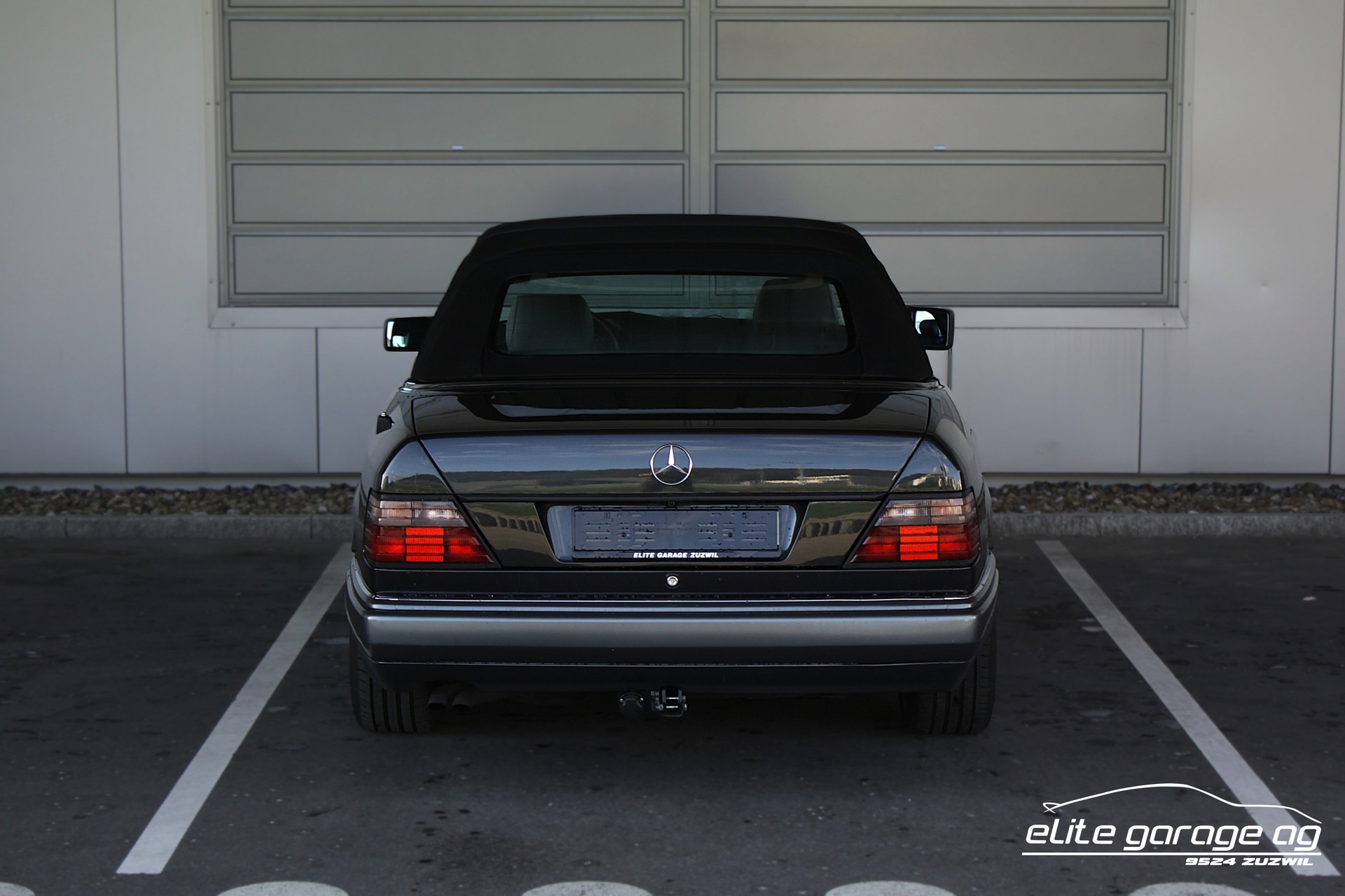 MERCEDES-BENZ E 320 Cabrio-image-3