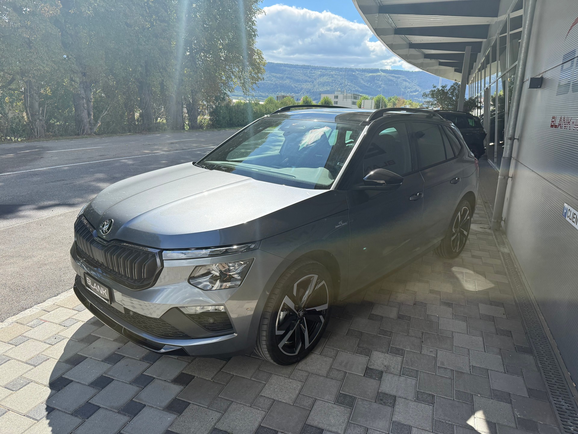 SKODA Kamiq 1.5 TSI Monte Carlo DSG-image-1