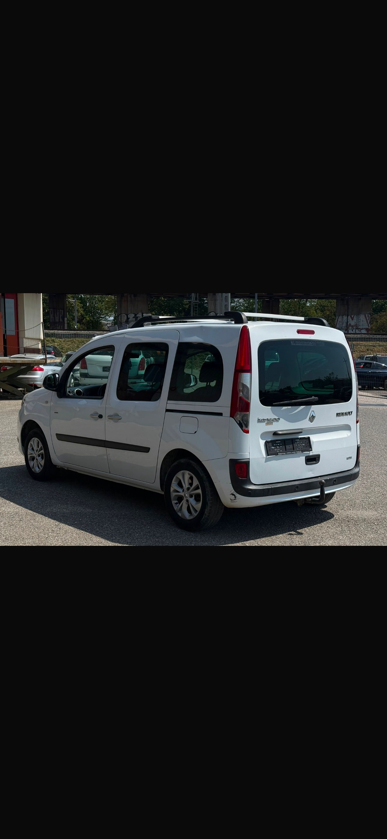 RENAULT Kangoo 1.2 16V Turbo Expression-image-0