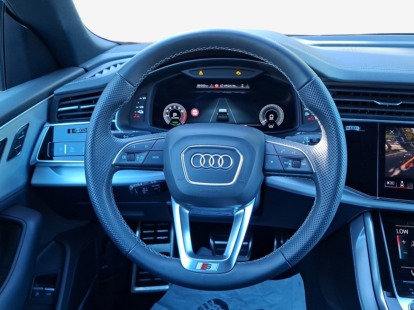 AUDI Q8 SUV TFSI e quattro 290 kW Attraction tiptronic-image-9