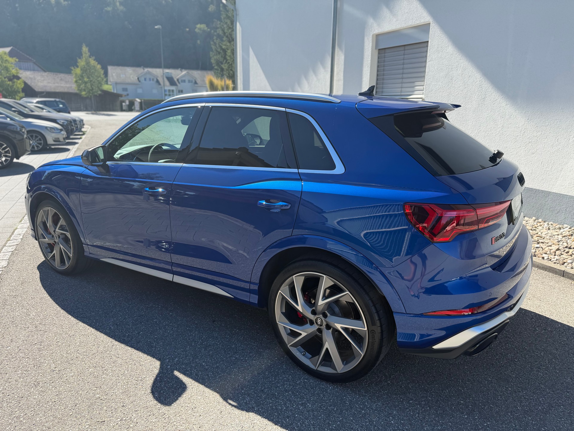 AUDI RS Q3 2.5 TFSI quattro S tronic-image-12