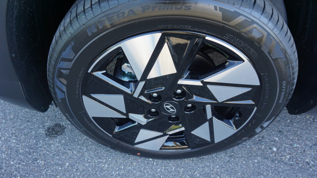 HYUNDAI Kona 1.6 HEV Origo-image-6