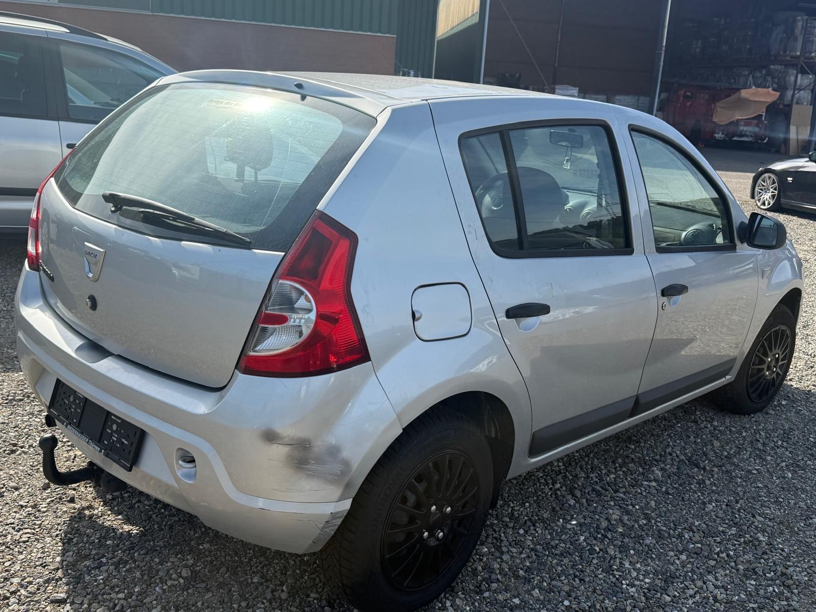 DACIA Sandero 1.6-image-11