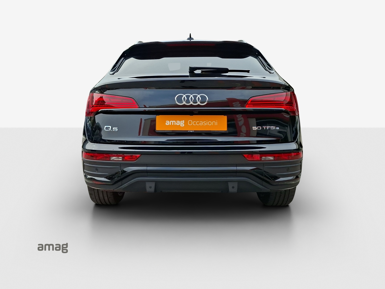 AUDI Q5 Sportback 50 TFSI e PHEV S line quattro S-tronic-image-3