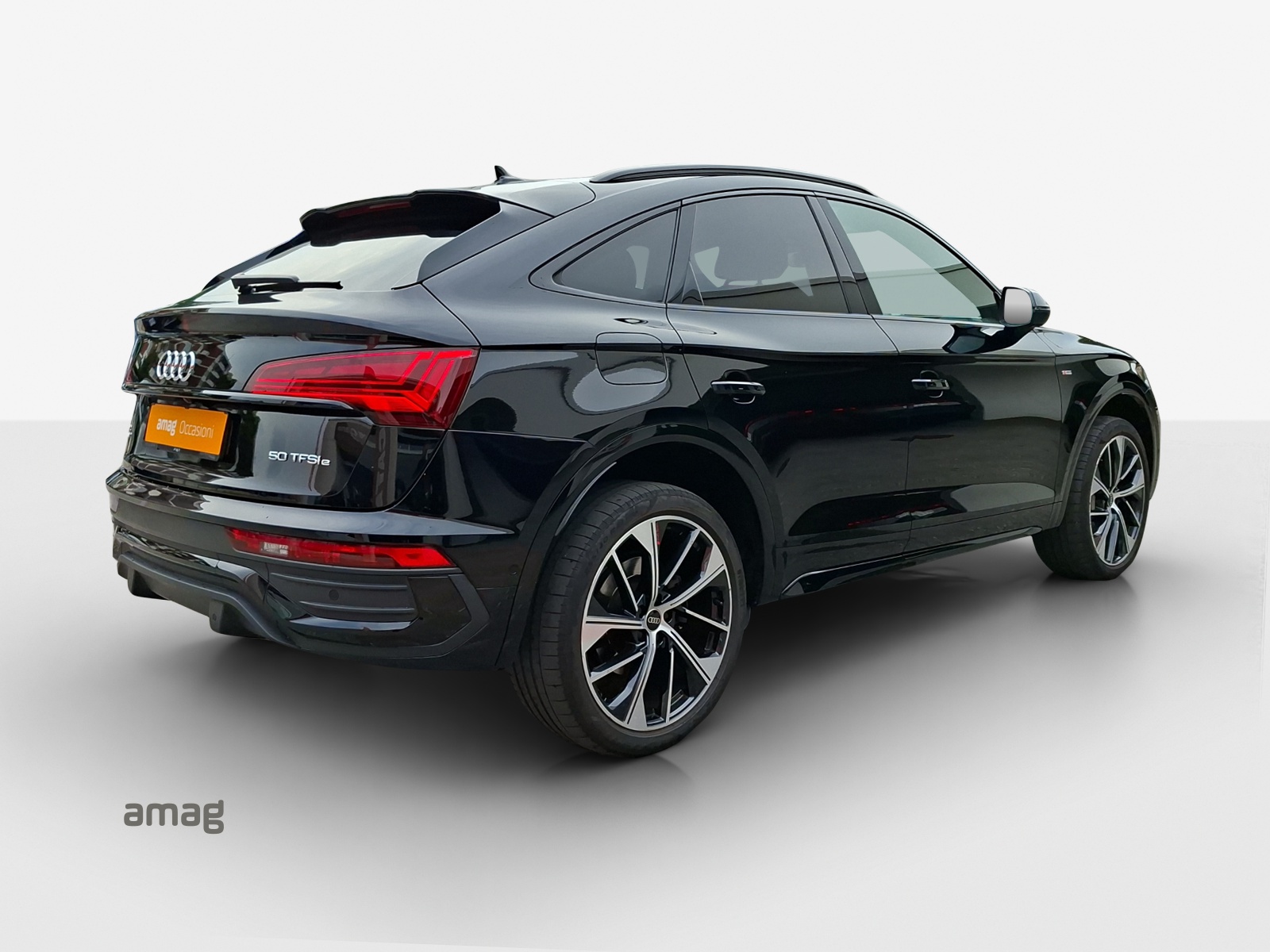 AUDI Q5 Sportback 50 TFSI e PHEV S line quattro S-tronic-image-4
