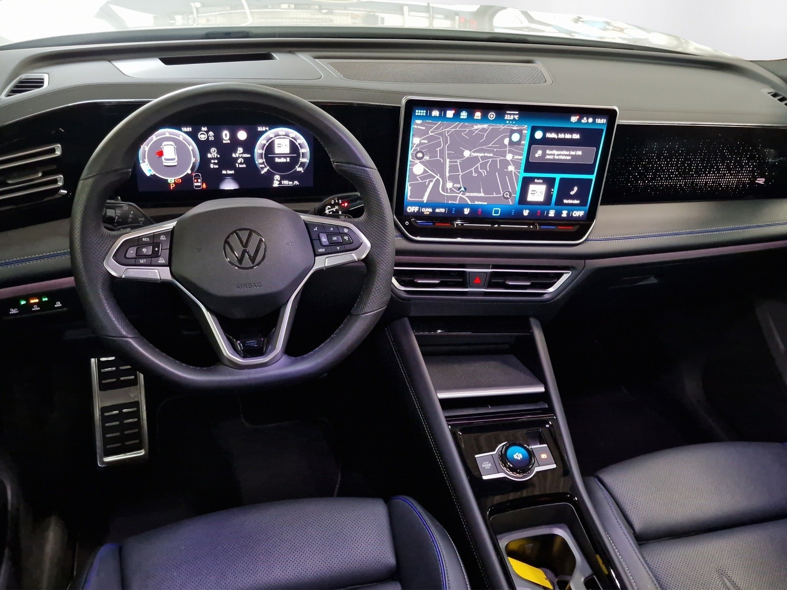 VW Tiguan 2.0 TSI DSG R-Line 4Motion-image-6