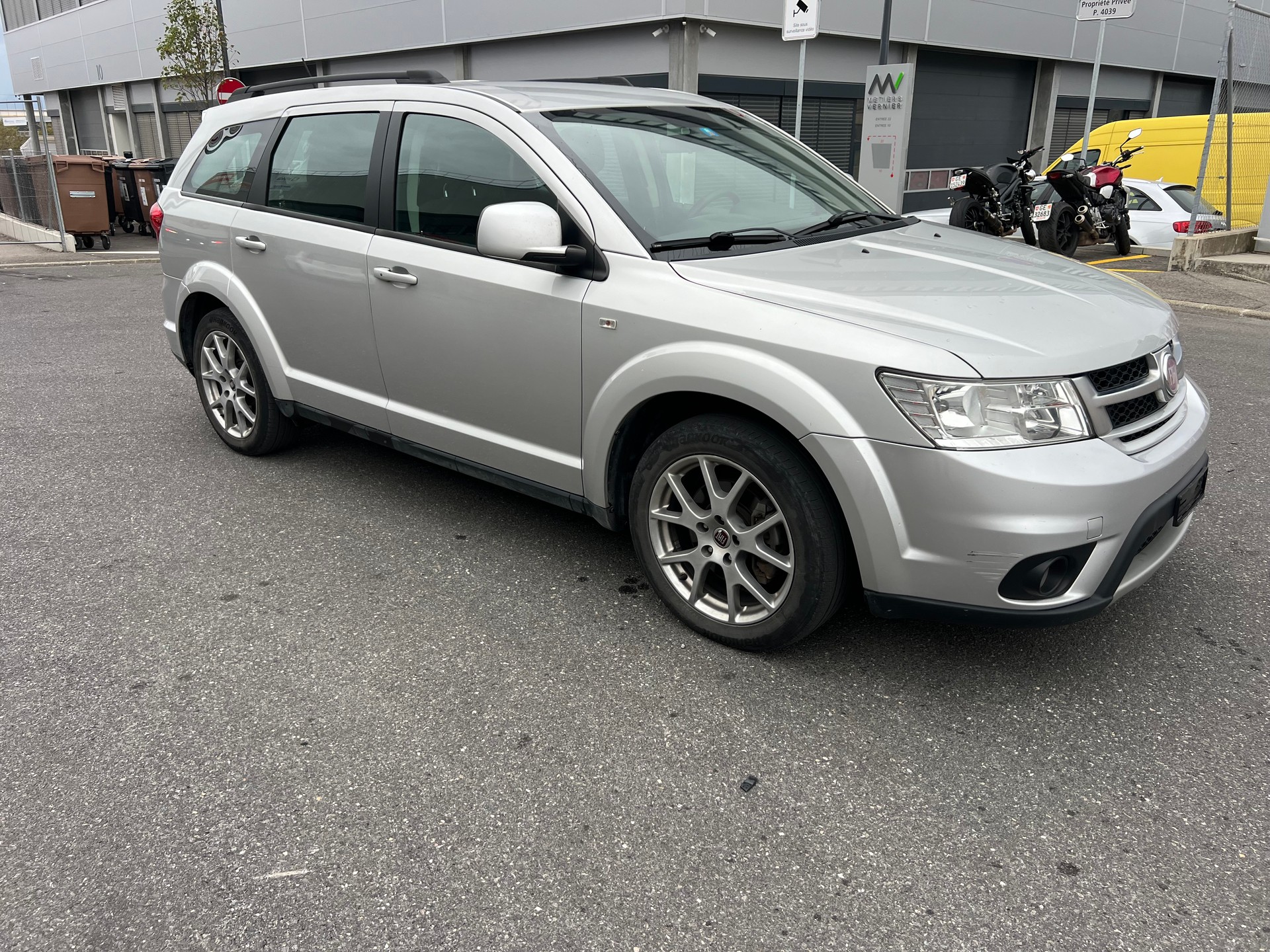 FIAT Freemont 2.0 MJ AWD Automat-image-7