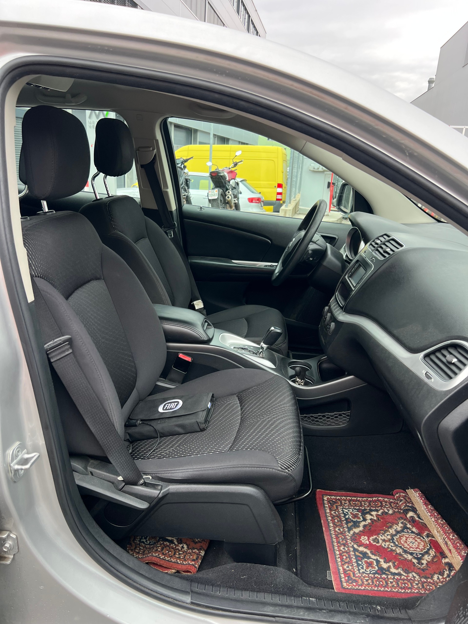 FIAT Freemont 2.0 MJ AWD Automat-image-13