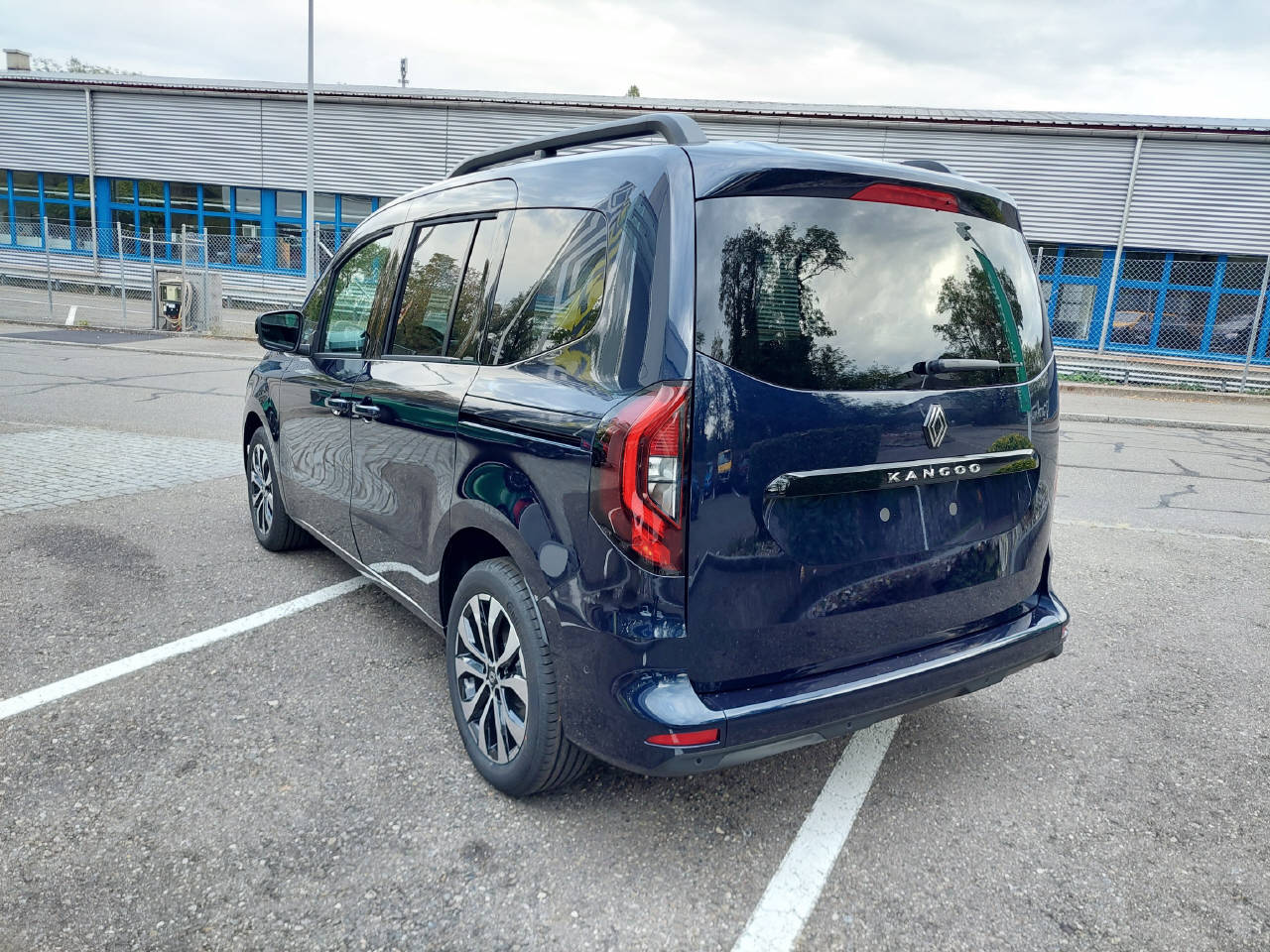 RENAULT Kangoo Kombi 1.3 TCe 130 techno-image-3