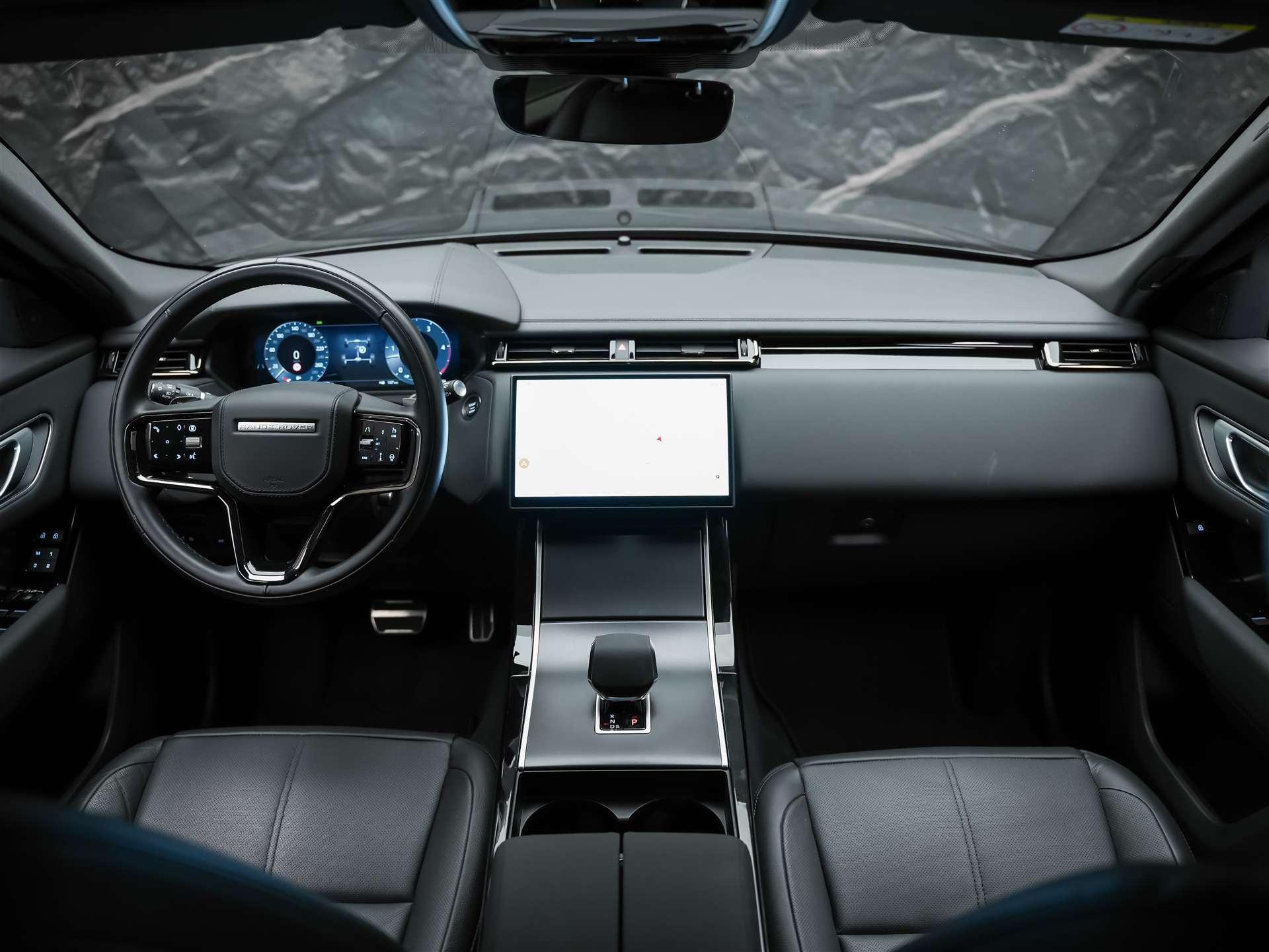 LAND ROVER Range Rover Velar Dynamic SE D 300 I6 MHEV Automatic *Facelift*Panorama*Werksgarantie*-image-21