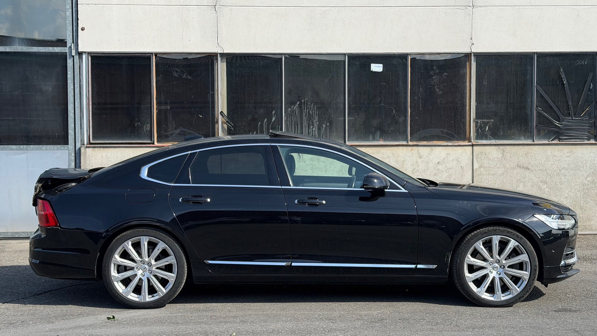 VOLVO S90 T8 eAWD Twin Engine Inscription Geartronic-image-7