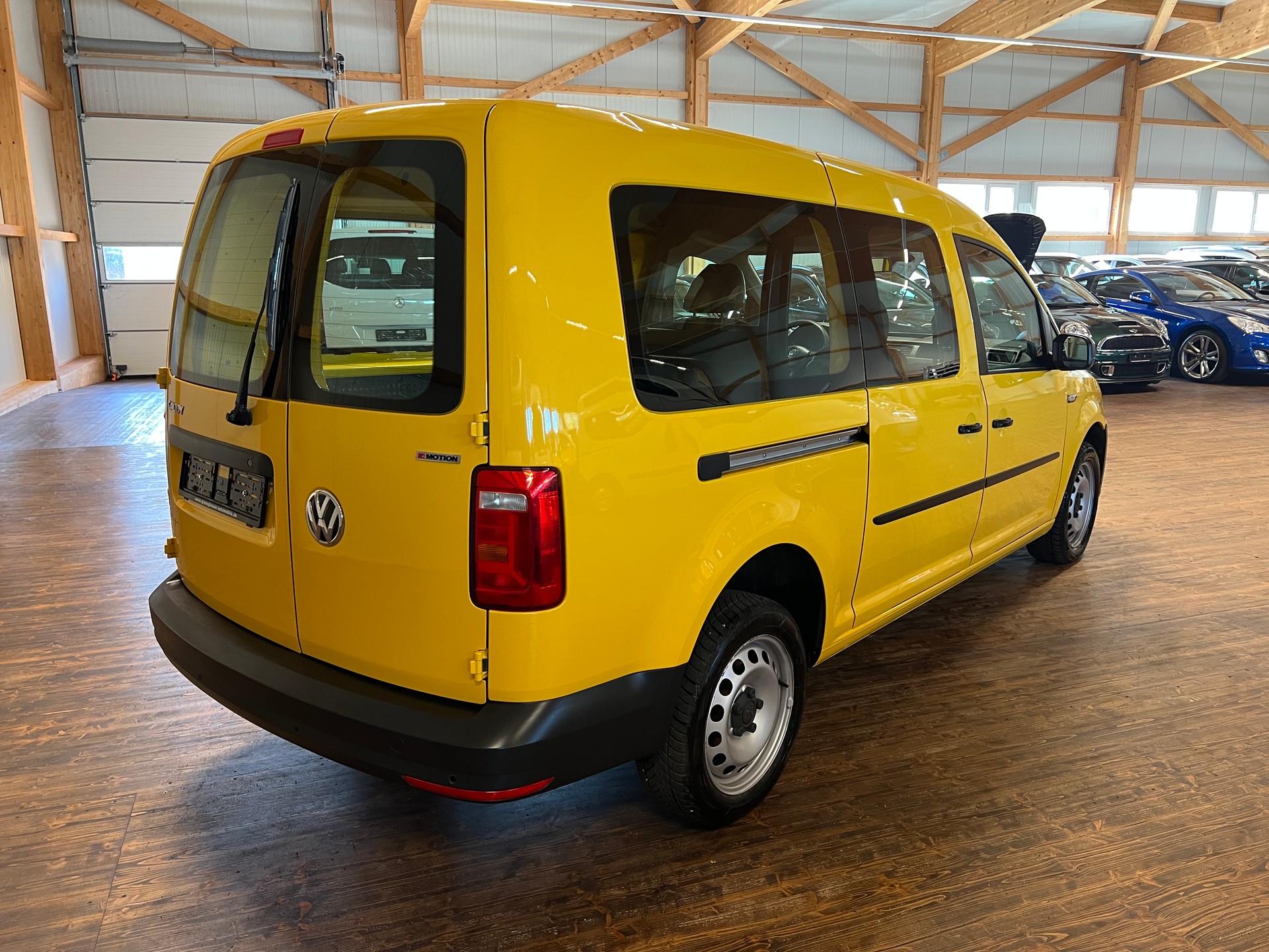 VW Caddy Maxi 2.0TDI 4Mot. BlueMotion Technology DSG-image-4