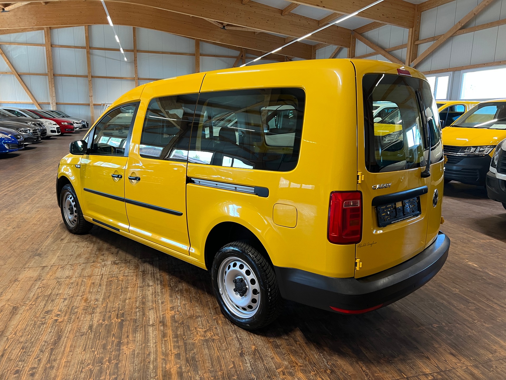 VW Caddy Maxi 2.0TDI 4Mot. BlueMotion Technology DSG-image-6