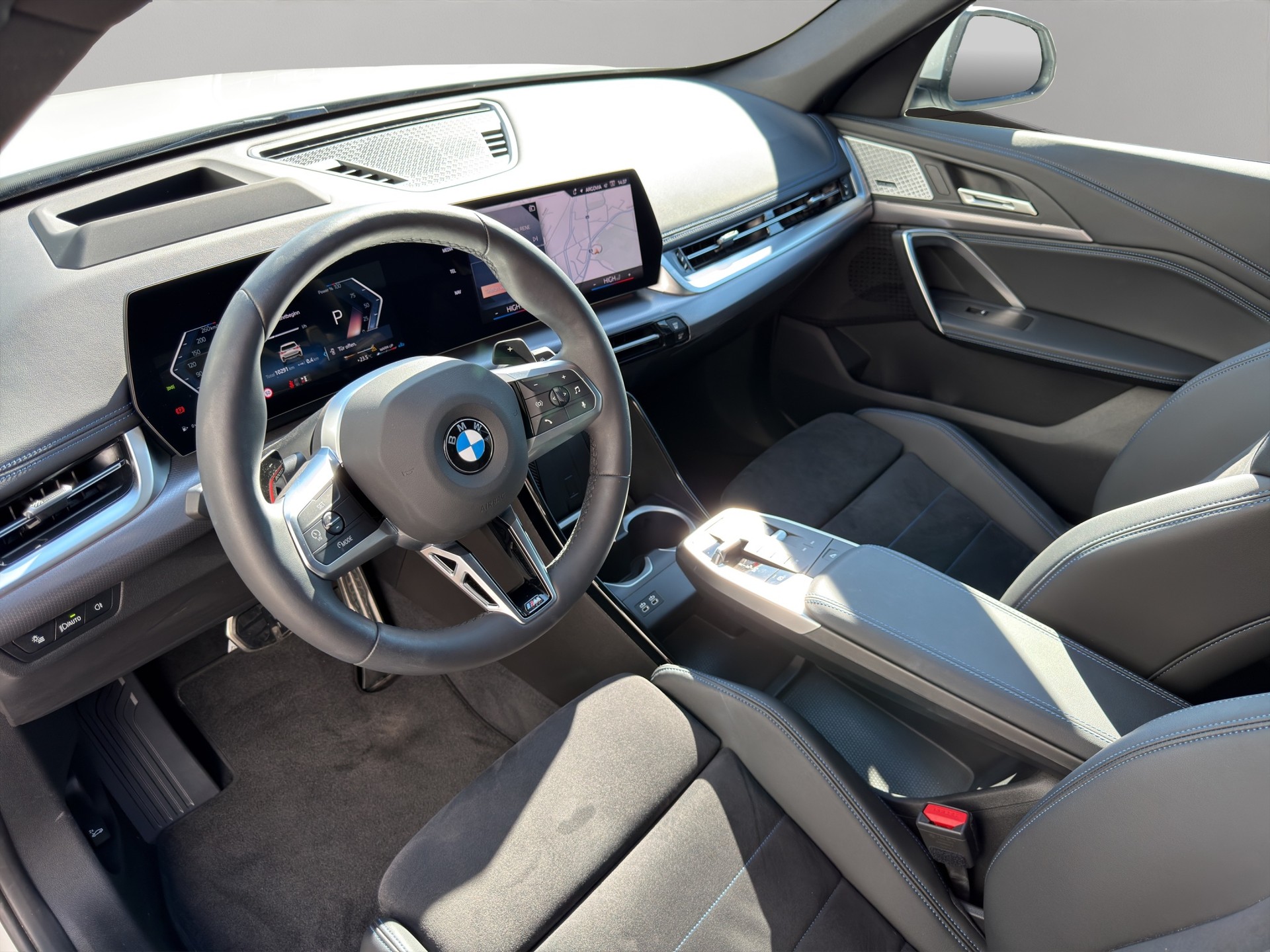 BMW X1 xDrive 20d 48V M Sport-image-10