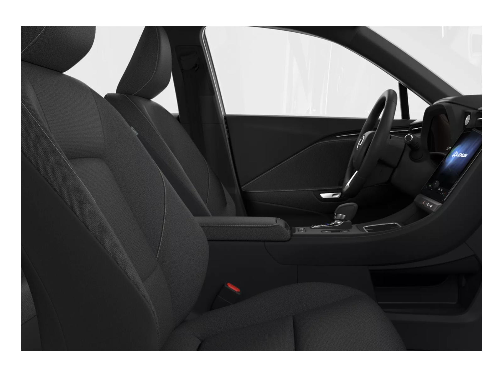 LEXUS LBX 1.5 Hybrid Impression-image-4