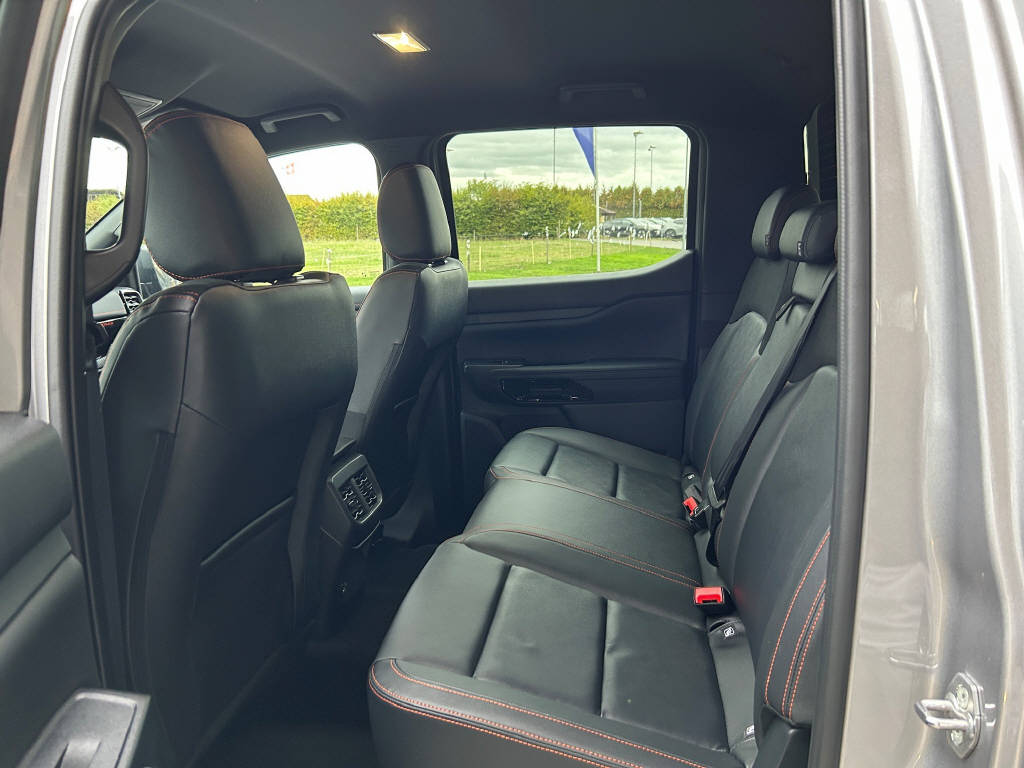 FORD Ranger 3.0 EcoBlue 4x4 Wildtrak-image-15