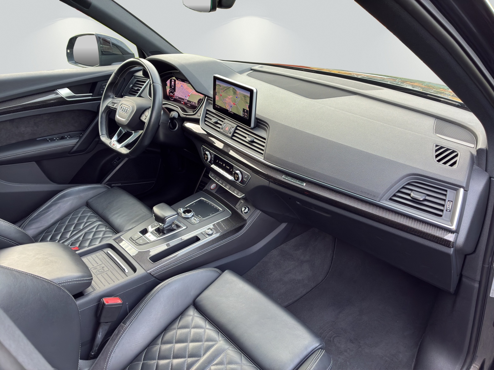 AUDI SQ5 3.0 TFSI quattro S-tronic-image-7