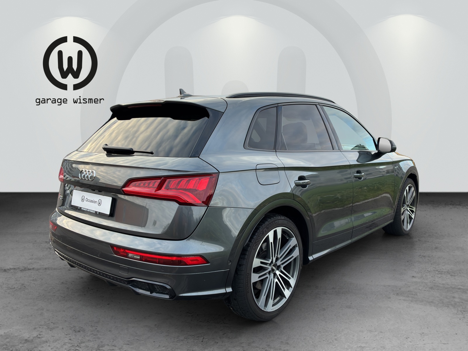 AUDI SQ5 3.0 TFSI quattro S-tronic-image-3