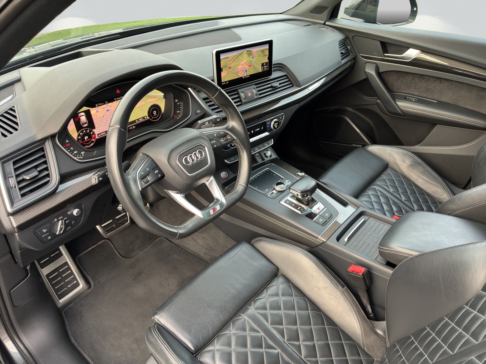 AUDI SQ5 3.0 TFSI quattro S-tronic-image-4