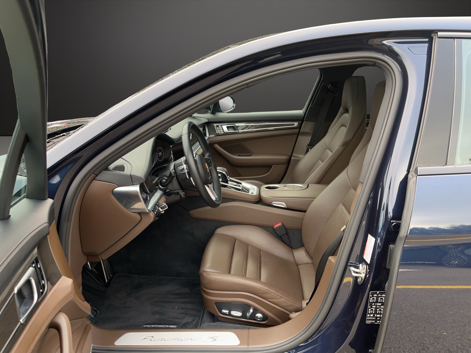 PORSCHE Panamera 4S PDK-image-6