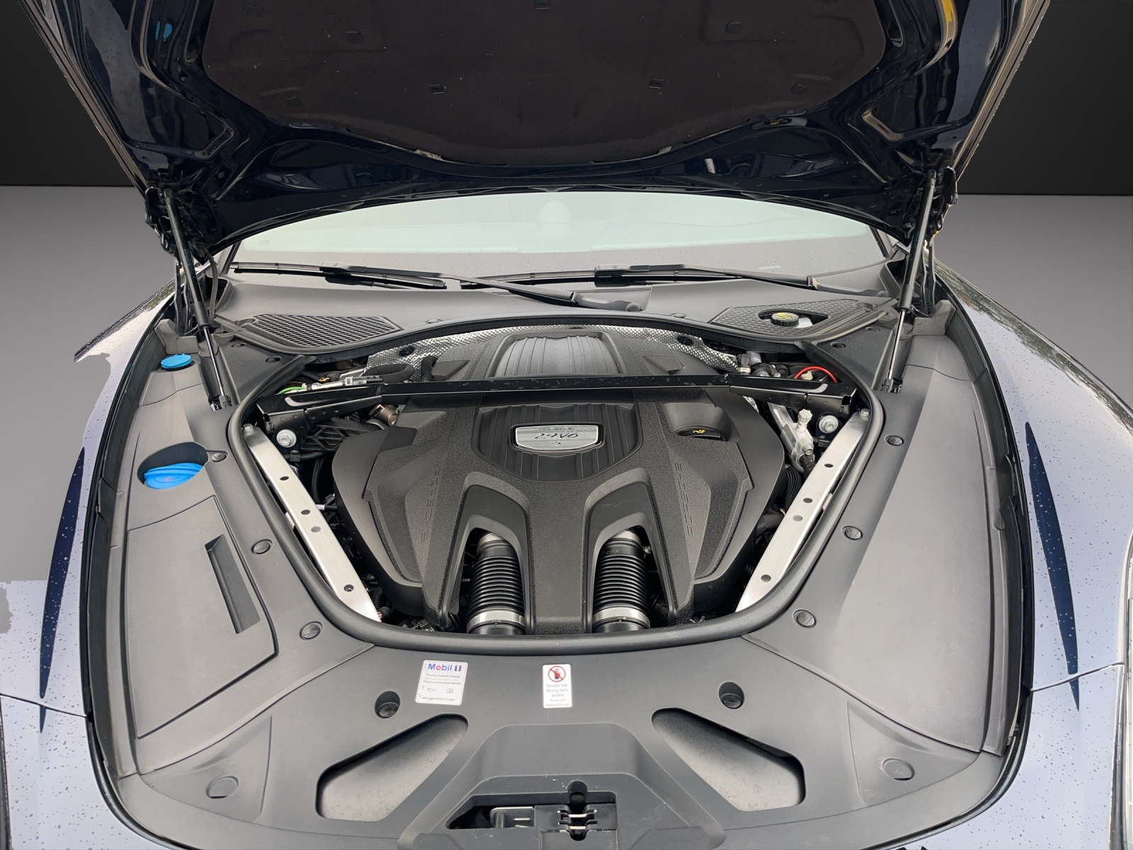 PORSCHE Panamera 4S PDK-image-12