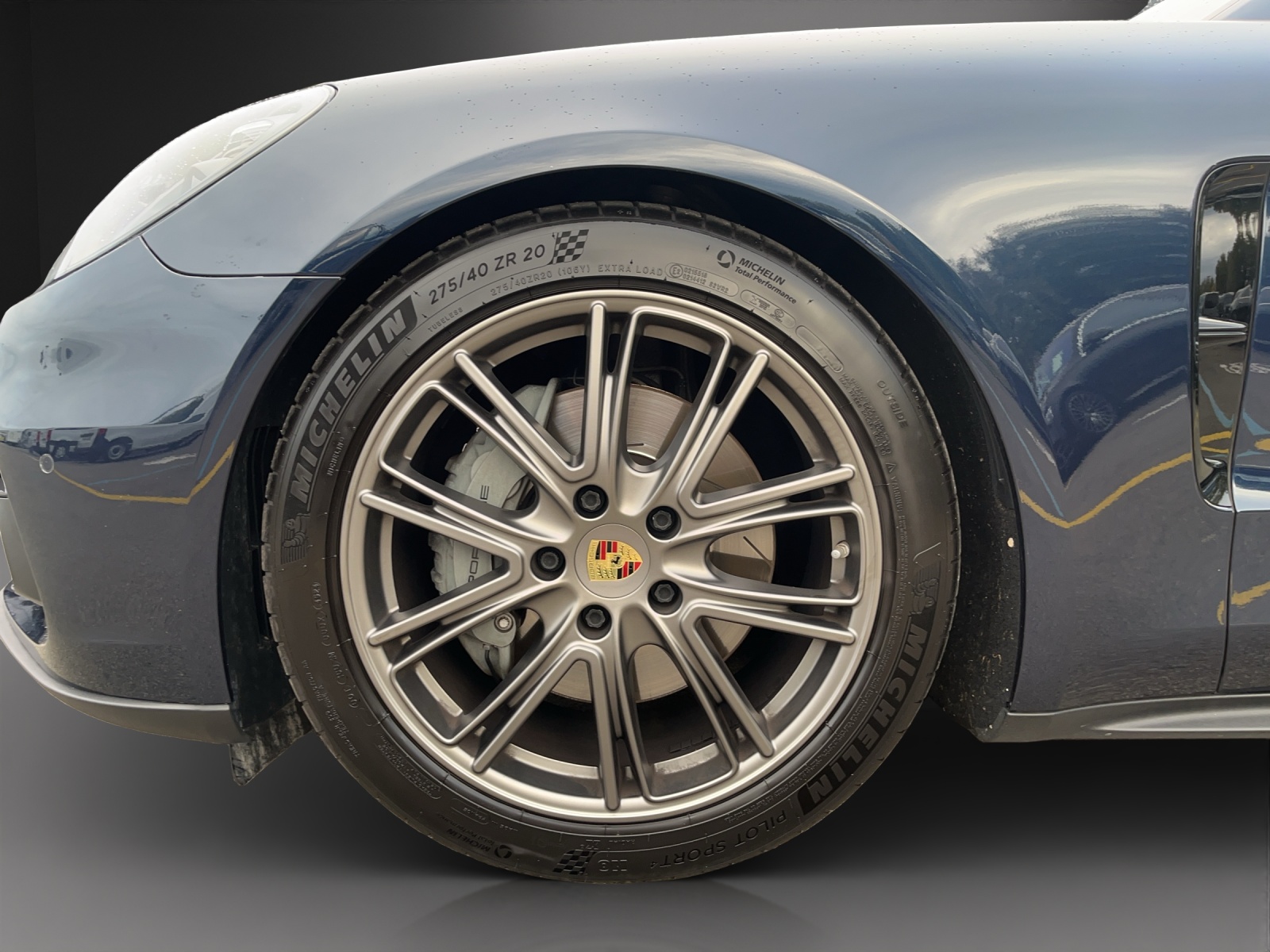 PORSCHE Panamera 4S PDK-image-11