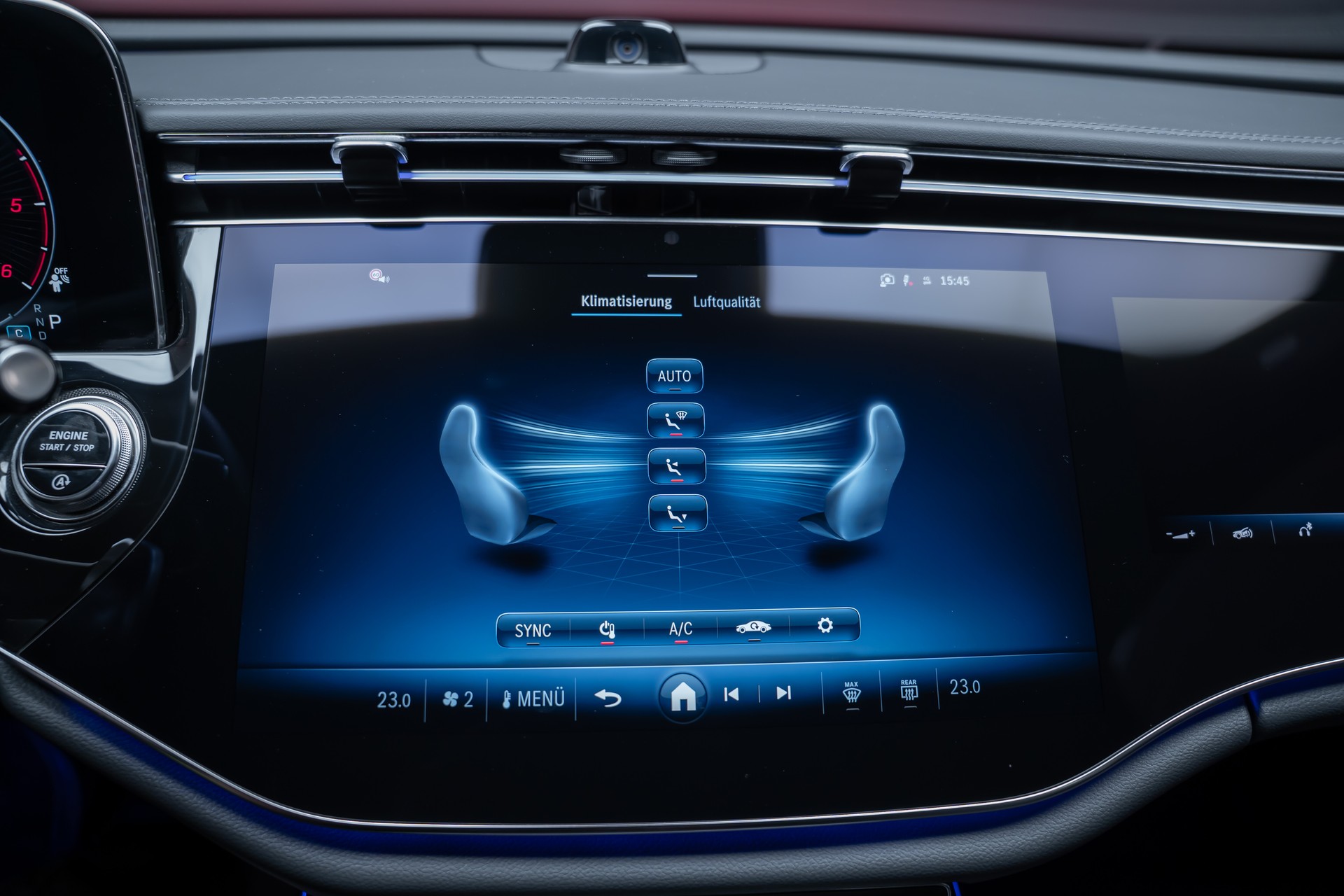 MERCEDES-BENZ E 220 d AMG Line / Hyperscreen / 360°Kamera / el.Sitze-image-30