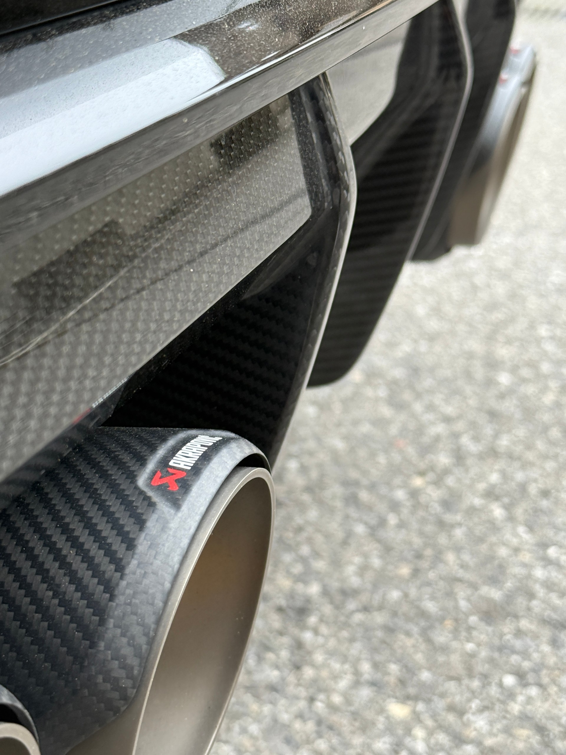 BMW M3 Competition M xDrive-image-9