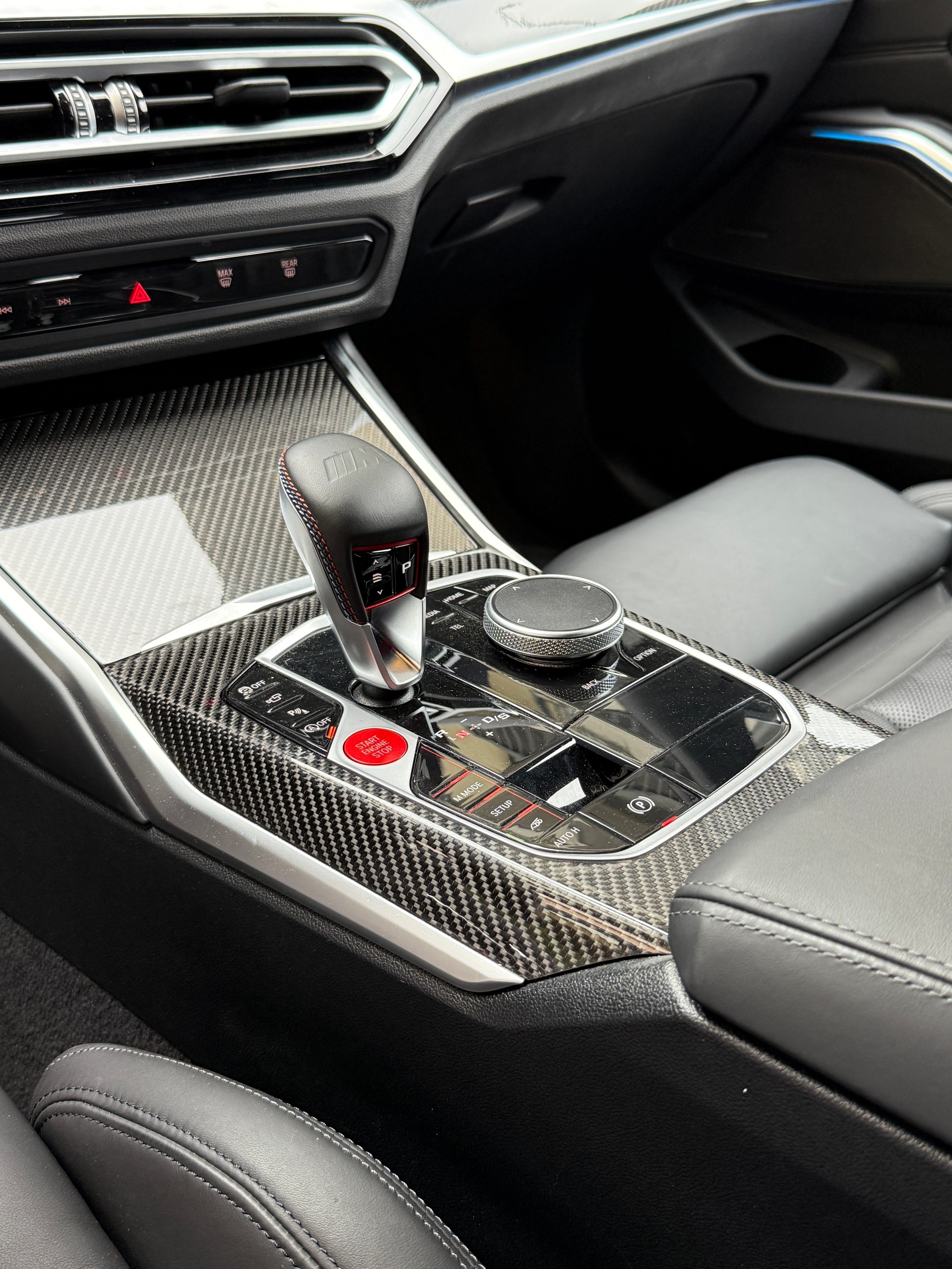 BMW M3 Competition M xDrive-image-13