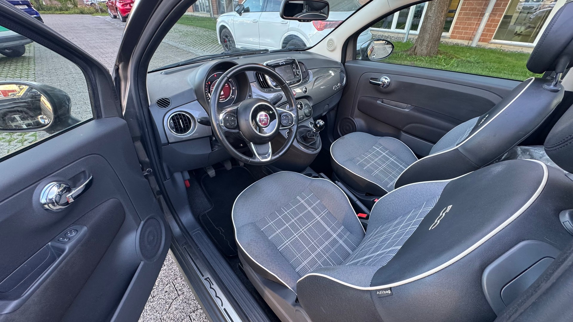 FIAT 500C 0.9 Twinair Lounge-image-5