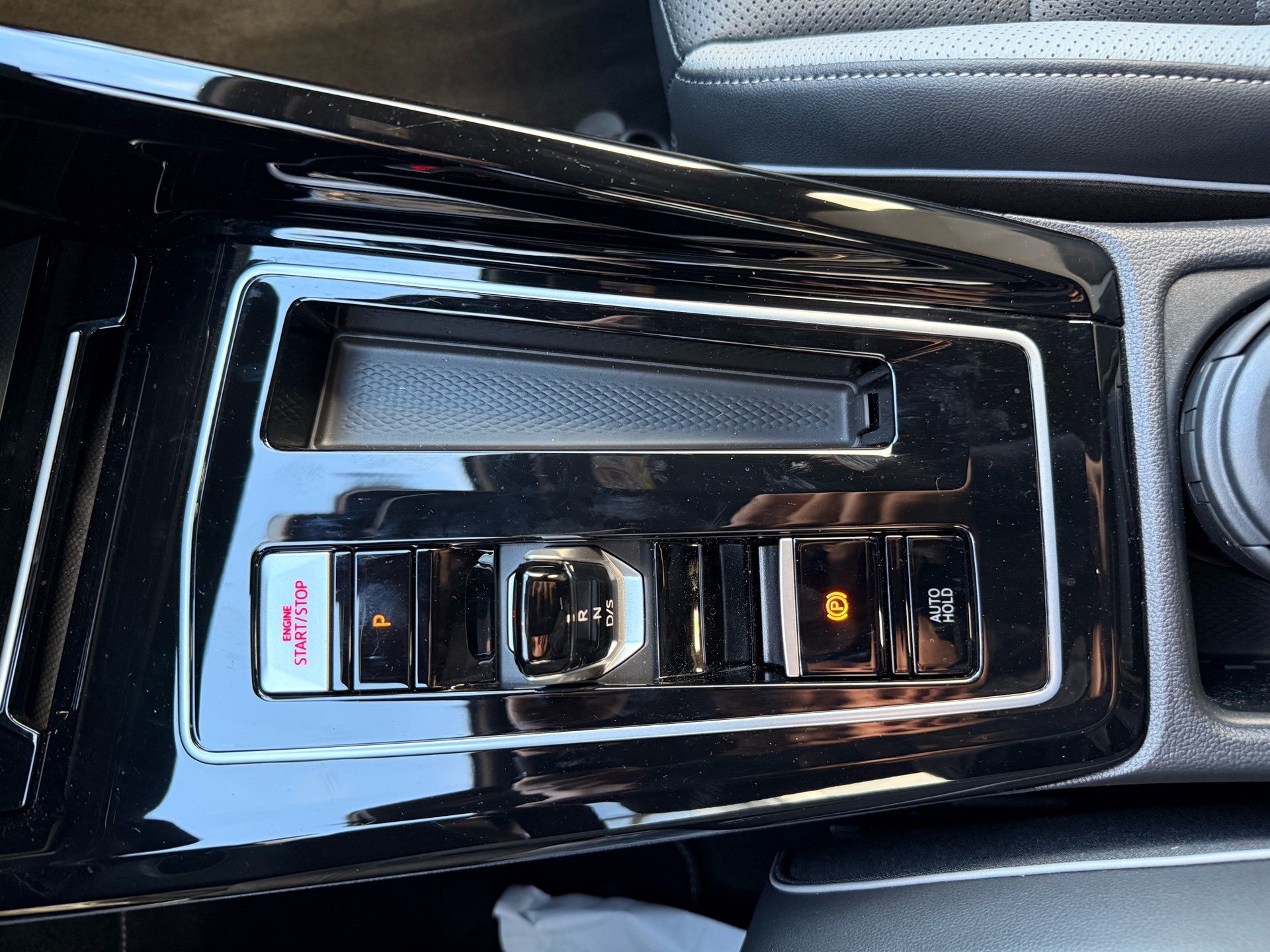 VW Golf GTE 1.5 TSI eHybrid 272 PS *** TOPAUSSTATTUNG MIT 5 JAHRE VW WERKSGARANTIE ***-image-24