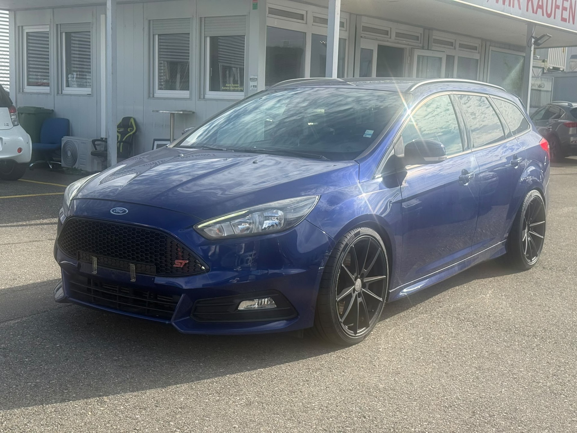 FORD Focus 2.0 SCTi ST-image-8