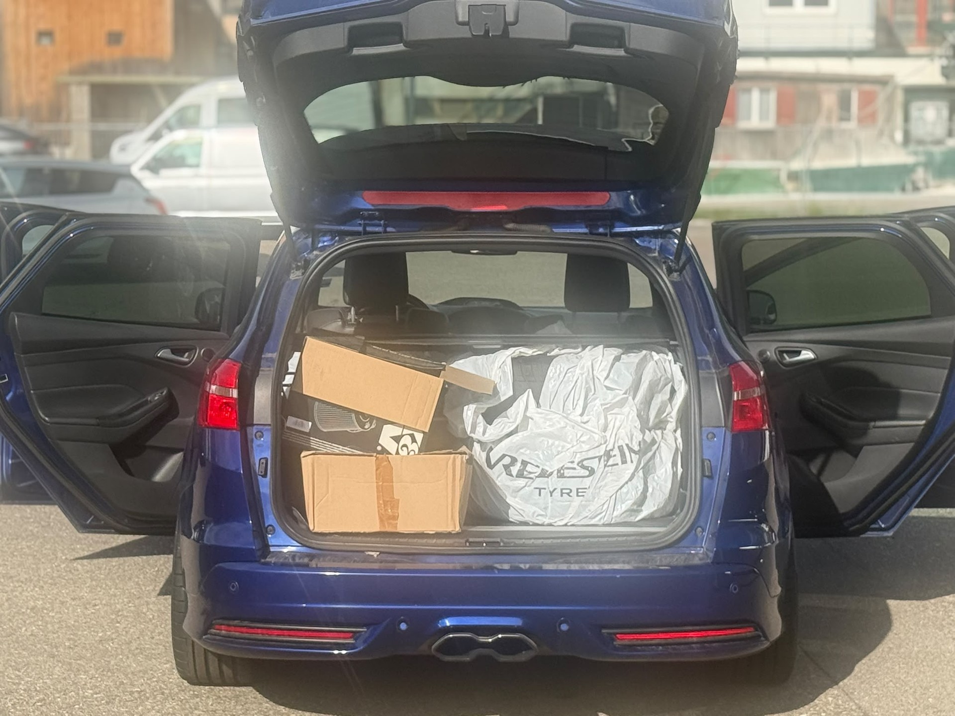 FORD Focus 2.0 SCTi ST-image-7