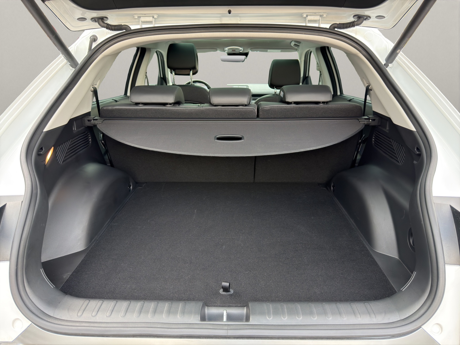 HYUNDAI Ioniq 5 77,4 kWh Vertex 4WD-image-15