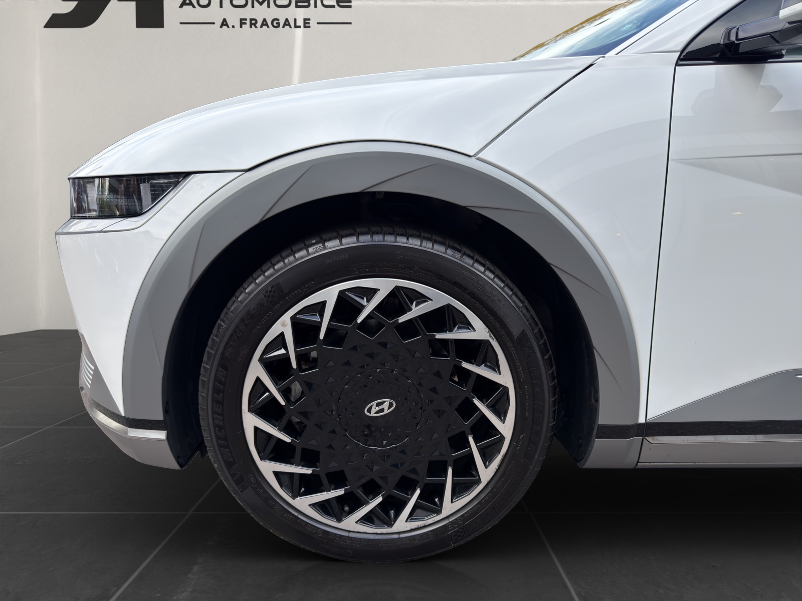 HYUNDAI Ioniq 5 77,4 kWh Vertex 4WD-image-6