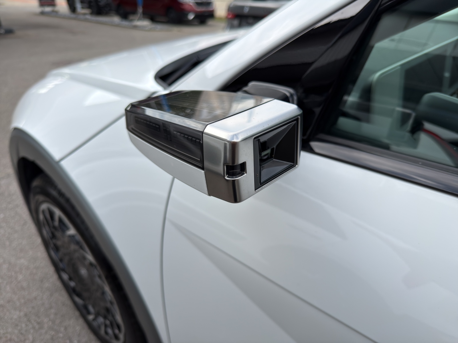 HYUNDAI Ioniq 5 77,4 kWh Vertex 4WD-image-16