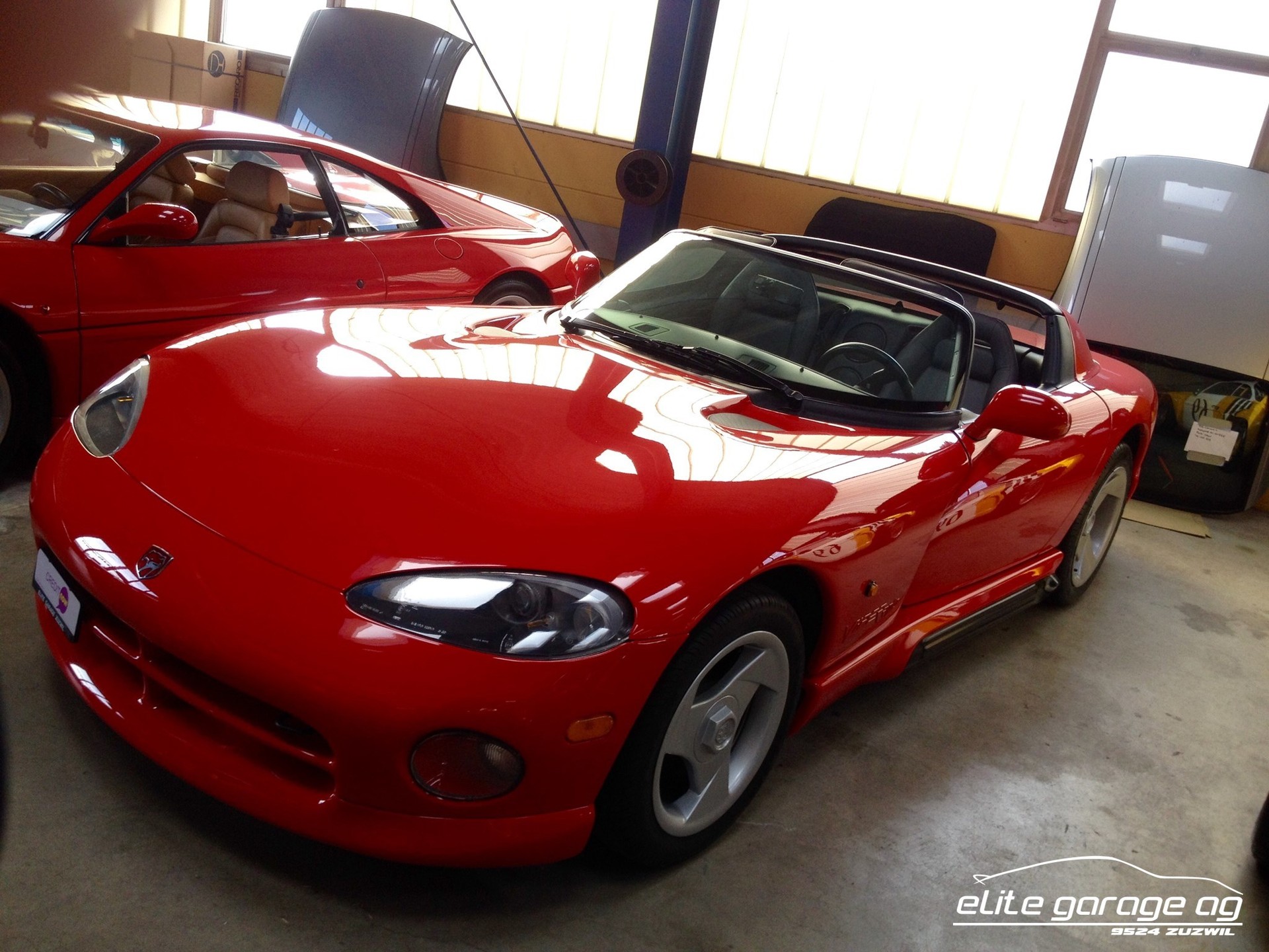 CHRYSLER Viper RT/10-image-2