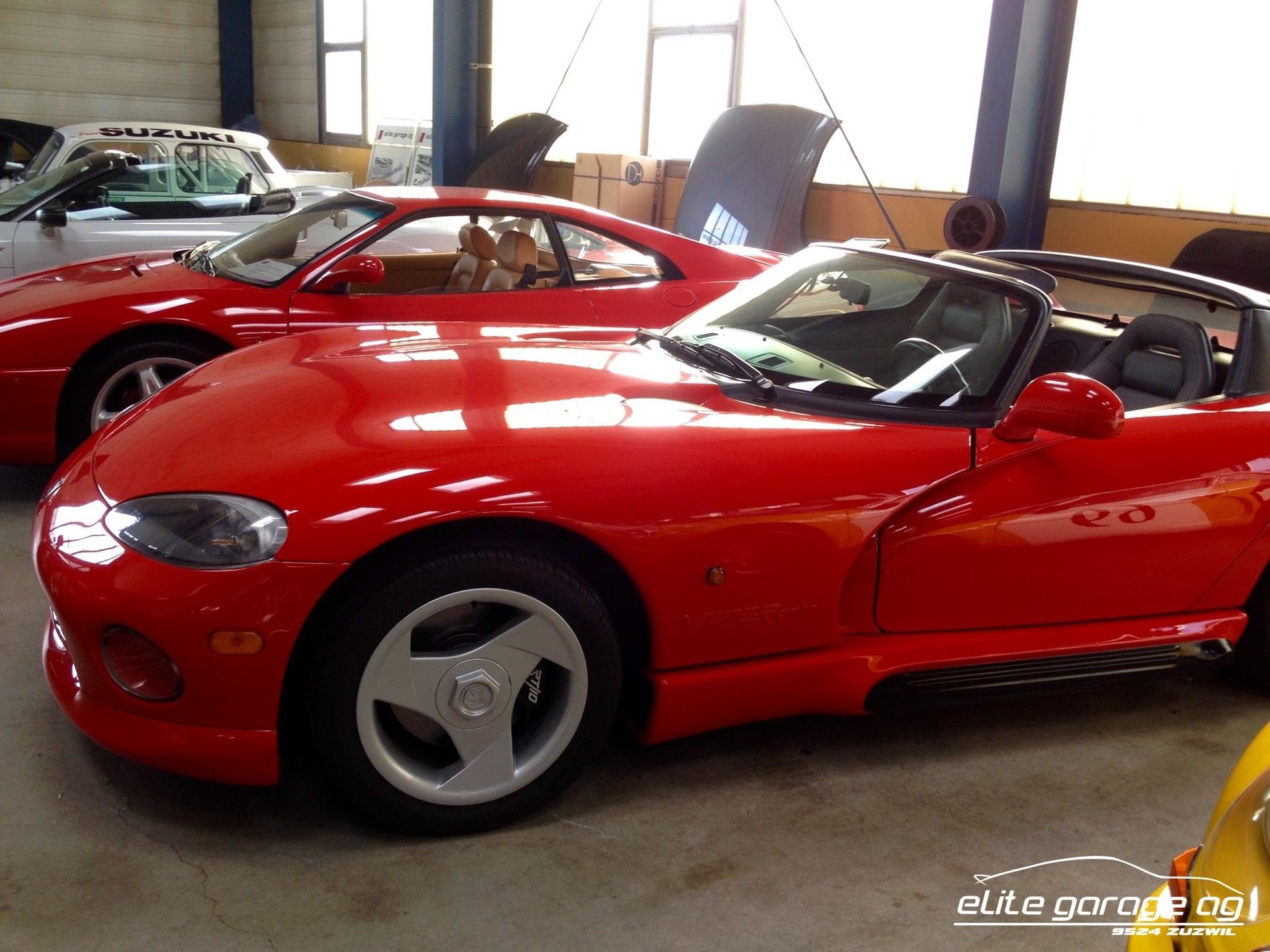 CHRYSLER Viper RT/10-image-3