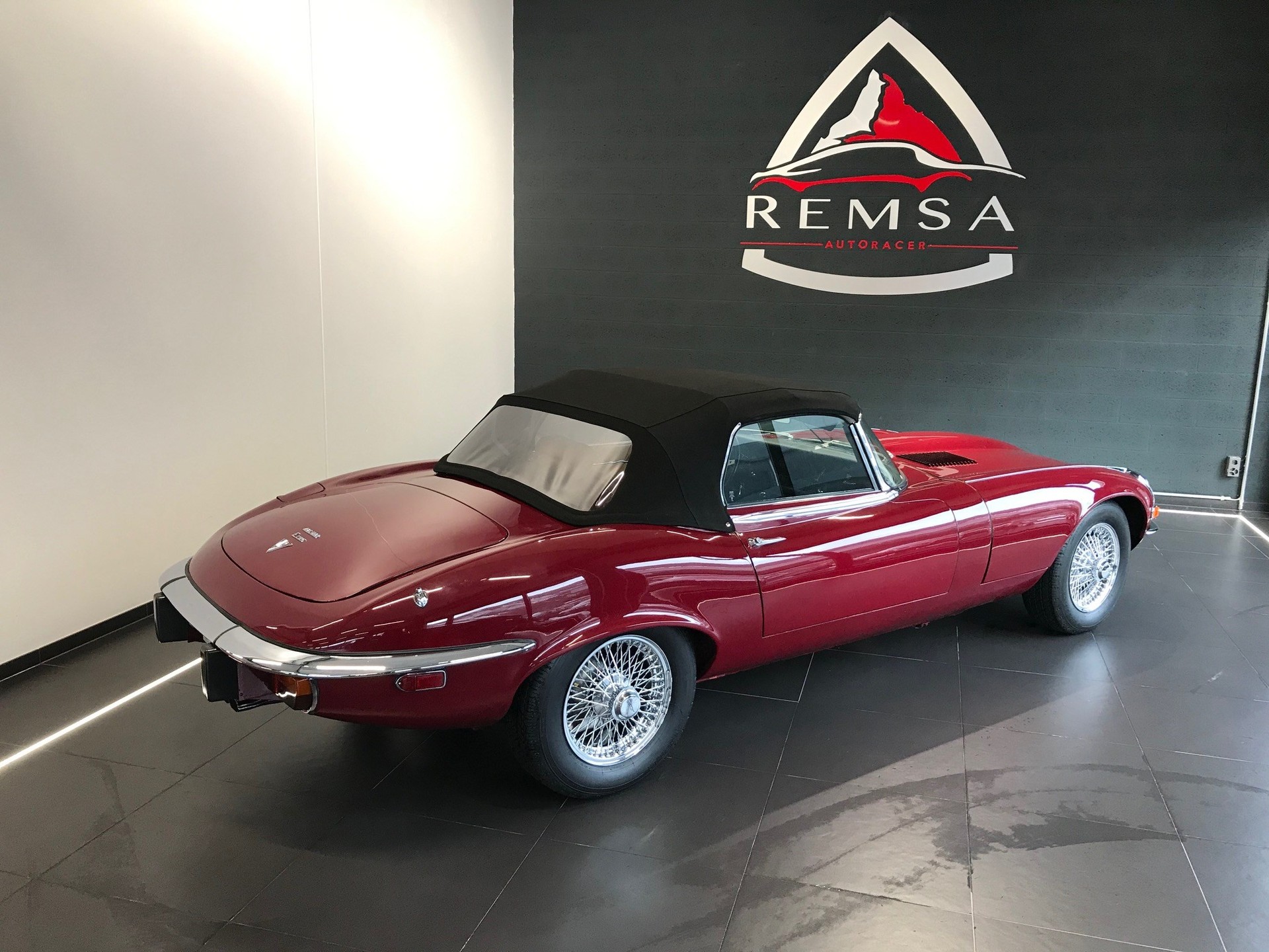 JAGUAR E -Type V12 SERIES III-image-5