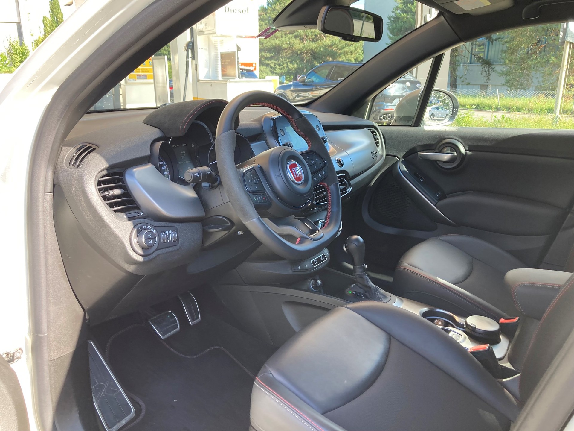 FIAT 500X 1.3 GSE Sport-image-4