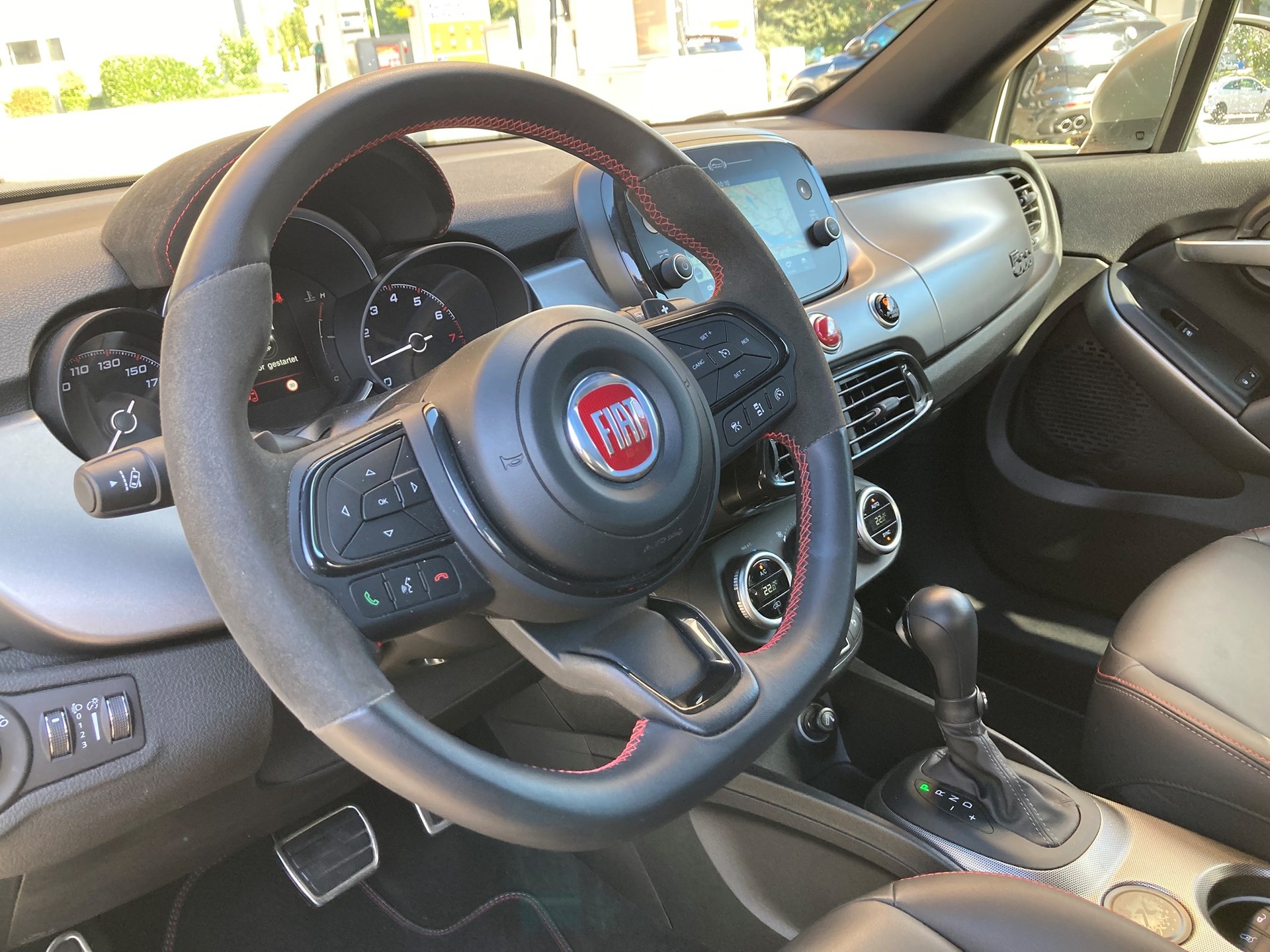FIAT 500X 1.3 GSE Sport-image-8