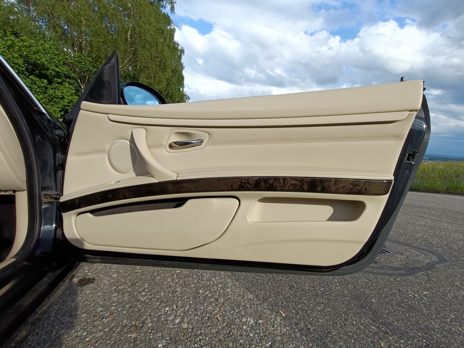 BMW 325i Cabriolet Steptronic-image-13
