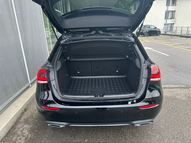 MERCEDES-BENZ A 180 Progressive 7G-DCT-image-5