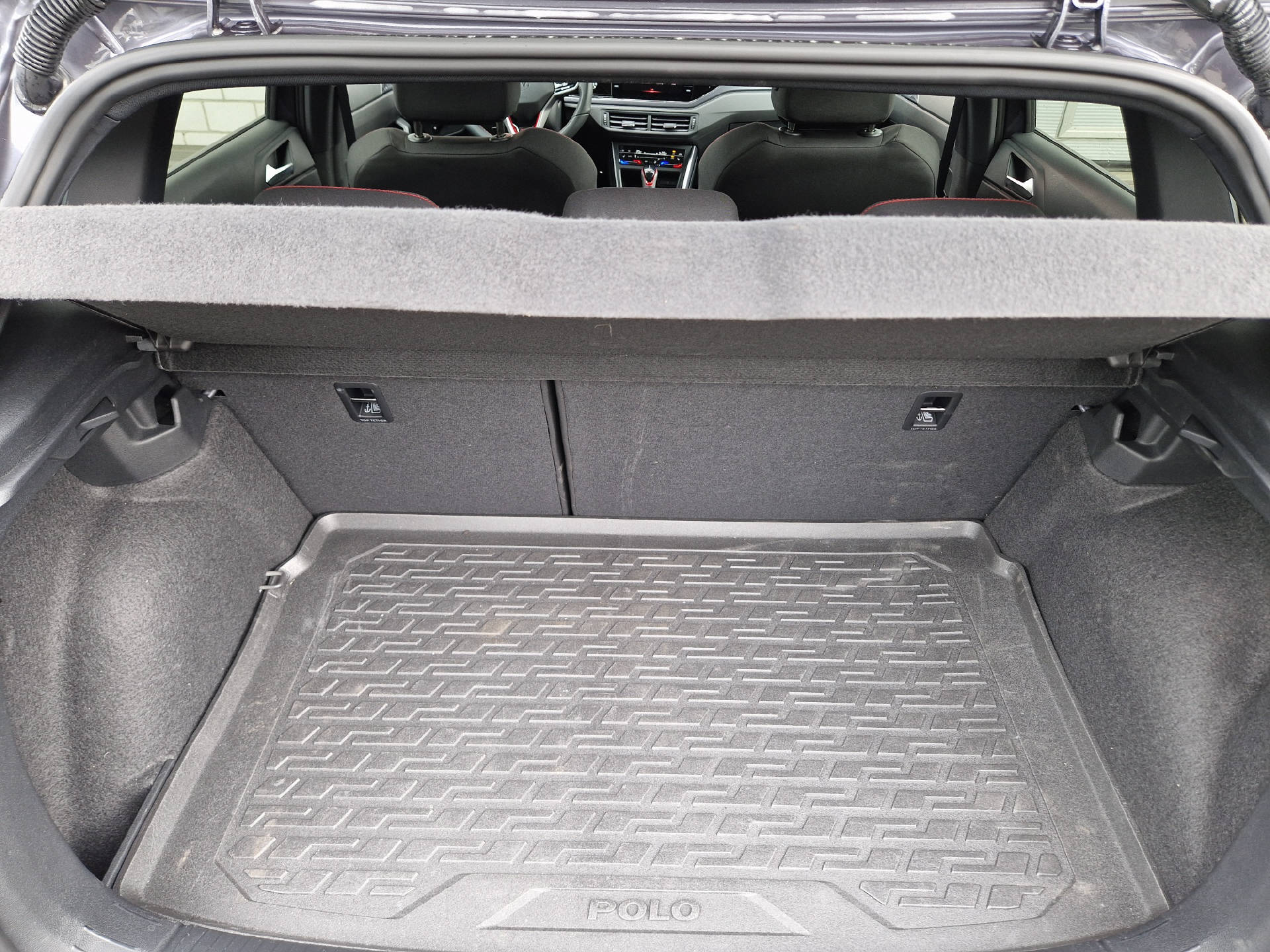 VW Polo 2.0 TSI GTI DSG-image-14