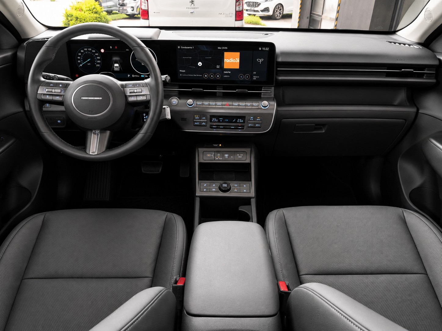 HYUNDAI Kona DEMO EV 65.4 kWh Vertex-image-7