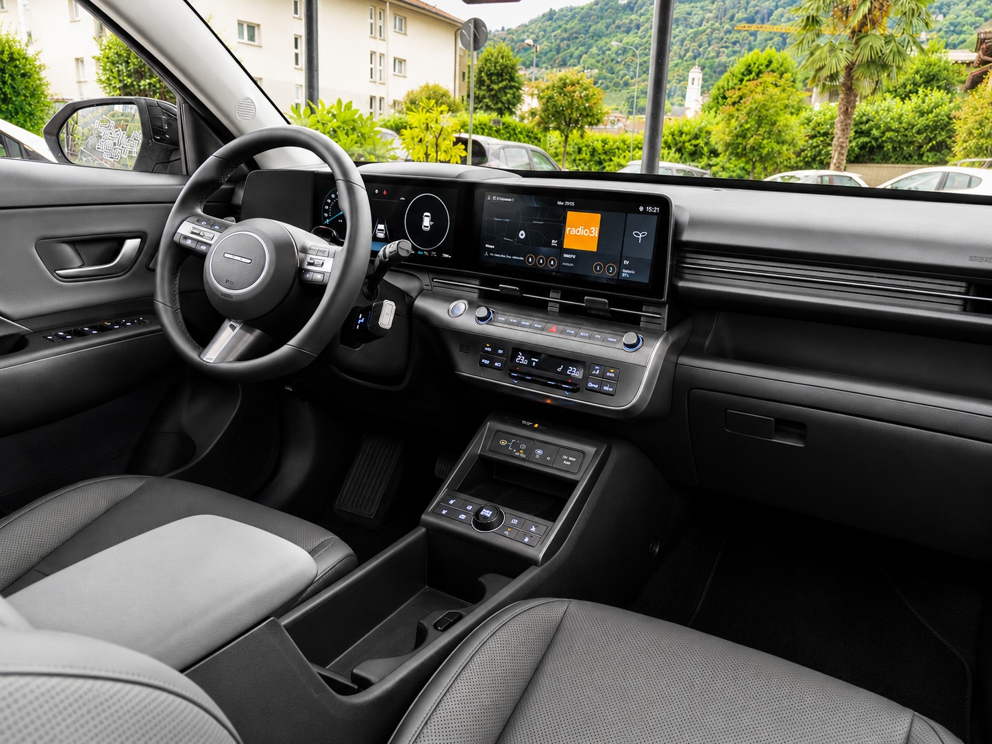 HYUNDAI Kona DEMO EV 65.4 kWh Vertex-image-11